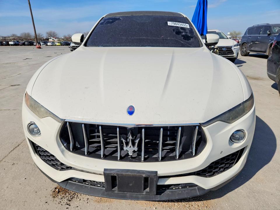 2018 Maserati Levante VIN ZN661XUAXJX278981 COPART salvage auction — NORMAL WEAR, Tx - Certificate Of Title, sold $7,800 on 2026-07-20 (photo 5)