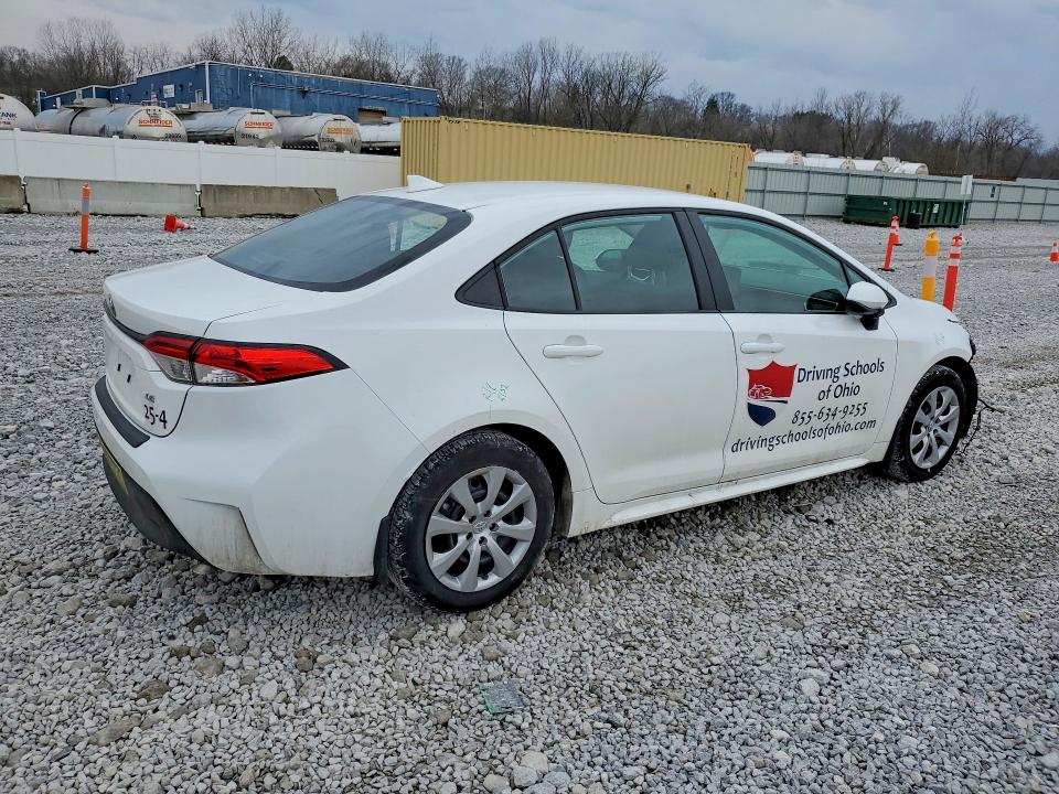 2025 Toyota Corolla VIN 5YFB4MDE8SP271178 COPART salvage auction — FRONT END, Salvage Title, sold $3,600 on 2026-07-21 (photo 3)