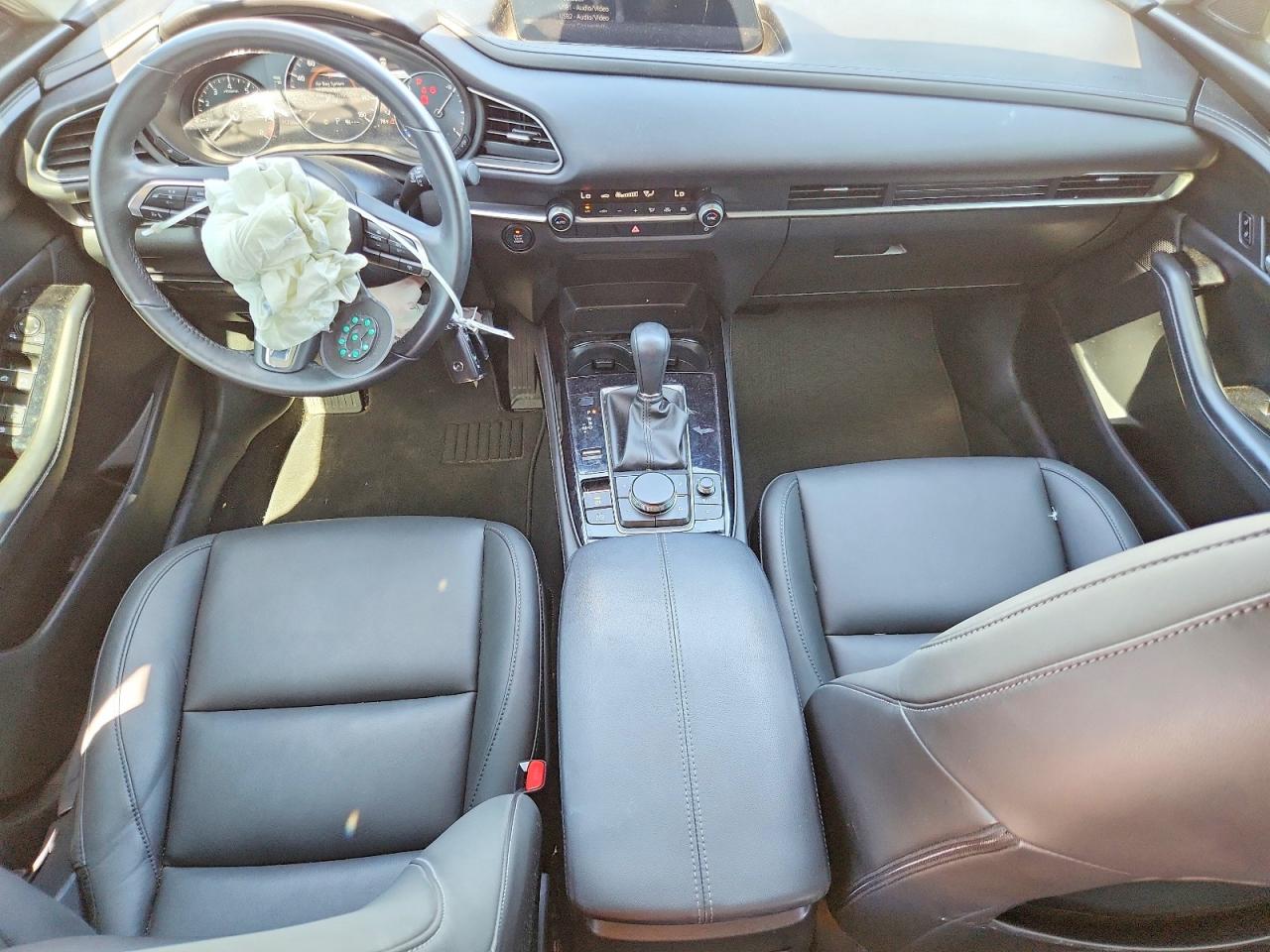 2024 Mazda CX-30 VIN 3MVDMBBM6RM655533 COPART salvage auction — Front End, TX - SALVAGE VEHICLE TITLE, sold $4,150 on 2026-07-09 (photo 8)