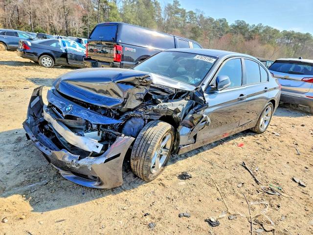2014 BMW 3er VIN WBA3B5C51EP652732 COPART salvage auction — FRONT END, Md - Cert Of Salvage > 75% Damage, sold $575 on 2026-07-28 (photo 1)