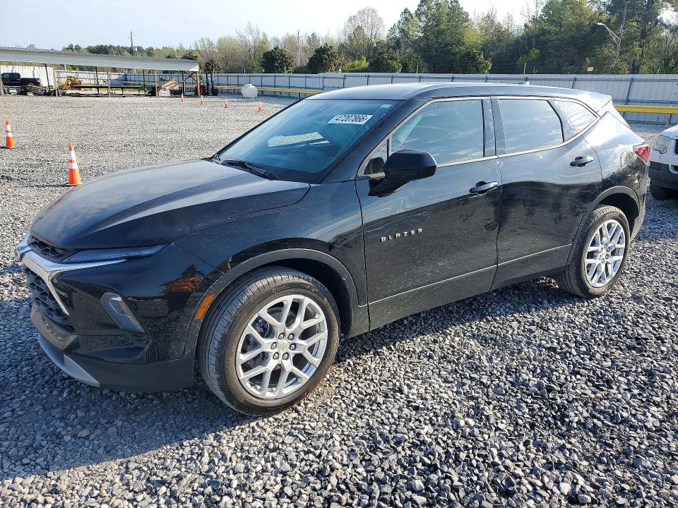 2025 Chevrolet Blazer VIN 3GNKBHR40SS211032 — COPART salvage auction photo