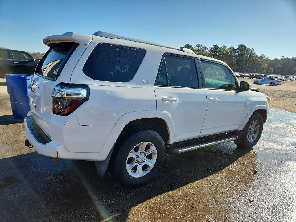 2017 Toyota 4runner VIN JTEZU5JRXH5153808 COPART salvage auction — FRONT END, Sc - Cert Of Title-Salvage, sold $7,700 on 2026-07-13 (photo 3)