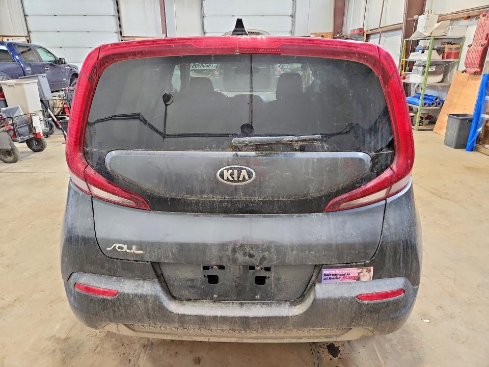 2021 Kia Soul VIN KNDJ23AU8M7794129 COPART salvage auction — SIDE, Salvage Title, sold $2,100 on 2026-07-30 (photo 6)