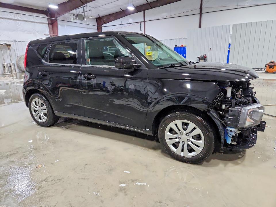 2022 Kia Soul VIN KNDJ23AU1N7153728 COPART salvage auction — FRONT END, Il - Salvage Certificate, sold $2,900 on 2026-07-15 (photo 4)