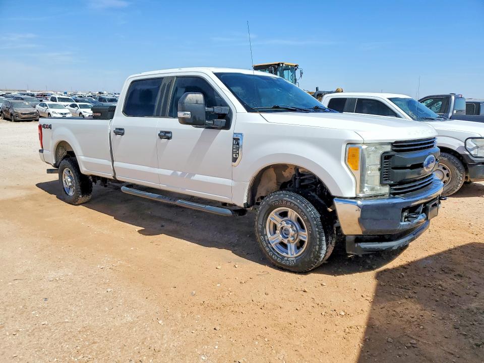2017 Ford F-250 super duty VIN 1FT7W2B61HEE73401 COPART salvage auction — REAR END, TX - CERTIFICATE OF TITLE, sold $13,100 on 2026-07-14 (photo 4)