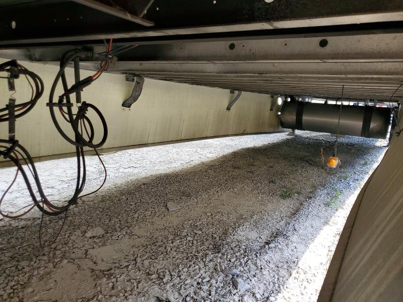 2023 Utility trailer VIN 1UYVS2539P6856601 COPART salvage auction — MINOR DENT/SCRATCHES, ME - DEALER ONLY CLEAN TITLE, sold $7,200 on 2026-07-09 (photo 5)