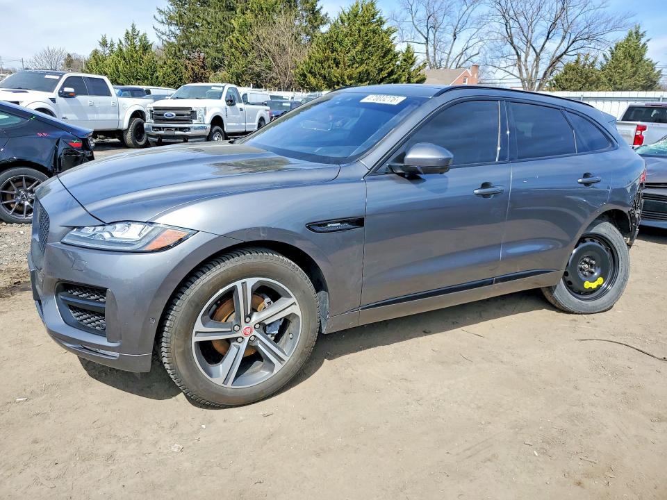 2017 Jaguar F-pace VIN SADCL2BNXHA894303 — COPART salvage auction photo