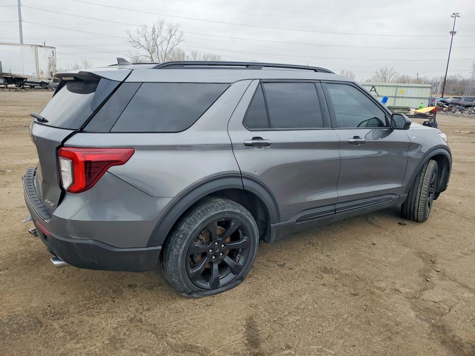 2023 Ford Explorer VIN 1FMSK8KH4PGA93249 COPART salvage auction — REAR END, Mi - Scrap Certificate Of Title, sold $5,900 on 2026-07-02 (photo 3)