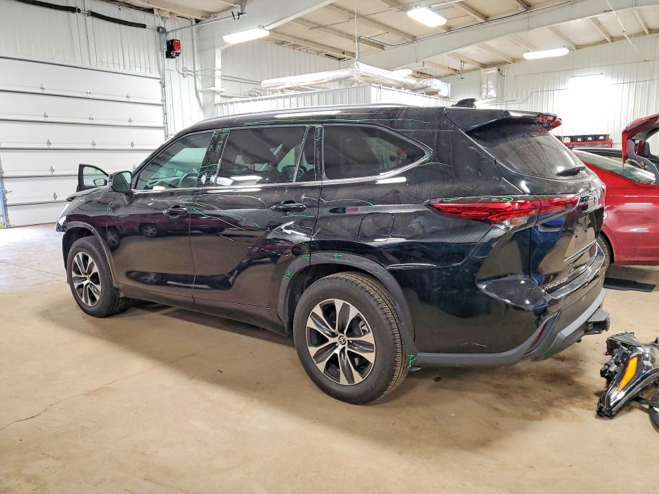 2021 Toyota Highlander VIN 5TDHZRBH1MS540783 COPART salvage auction — MECHANICAL, ID - SALVAGE CERTIFICATE OF TITLE, sold $4,600 on 2026-07-28 (photo 2)