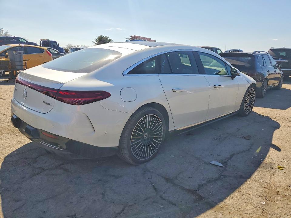 2022 Mercedes-benz VIN W1KCG4EB5NA018088 COPART salvage auction — FRONT END, Pa - Cert Of Title, sold $27,750 on 2026-08-04 (photo 3)
