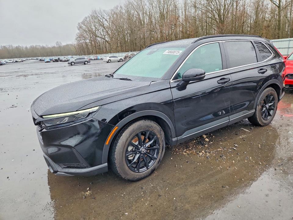 2024 Honda Cr-v VIN 2HKRS6H85RH807807 COPART salvage auction — FRONT END, KY - RED SALVAGE NON-REBUILDABLE, sold $17,900 on 2026-07-09 (photo 1)