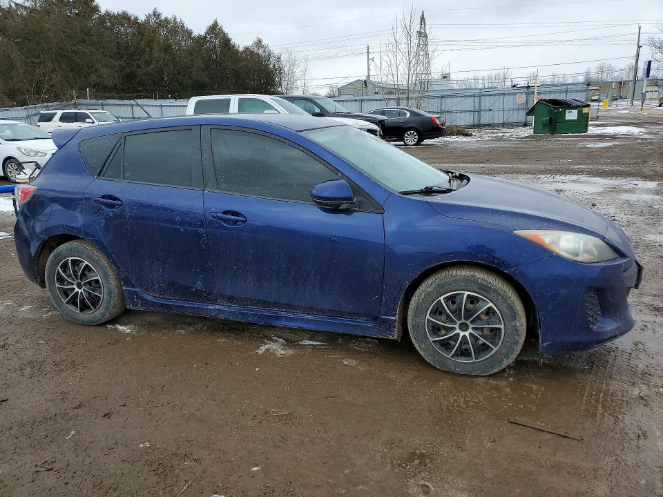 2012 Mazda 3 VIN JM1BL1L77C1637898 COPART salvage auction — FRONT END, On - Permit Salvage, sold $200 on 2026-07-30 (photo 4)