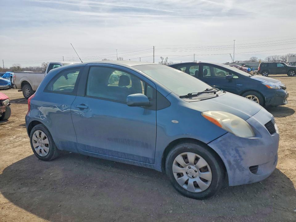 2007 Toyota Yaris VIN JTDJT923875091622 COPART salvage auction — SIDE, Ia - Cert Of Title-Salvage Title, sold $1,050 on 2026-07-06 (photo 4)