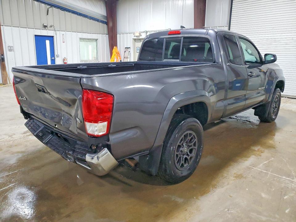 2017 Toyota Tacoma VIN 5TFSZ5AN7HX121424 COPART salvage auction — REAR END, Pa - Certificate Of Salvage, sold $8,700 on 2026-07-15 (photo 3)