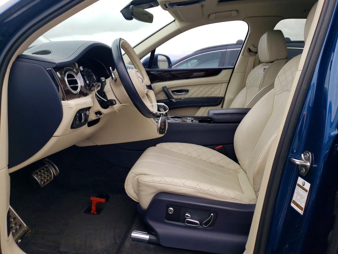 2017 Bentley Bentayga VIN SJAAC2ZVXHC014876 COPART salvage auction — Front End, NJ - CERT OF TITLE-SALVAGE (P), sold $17,700 on 2026-04-03 (photo 7)
