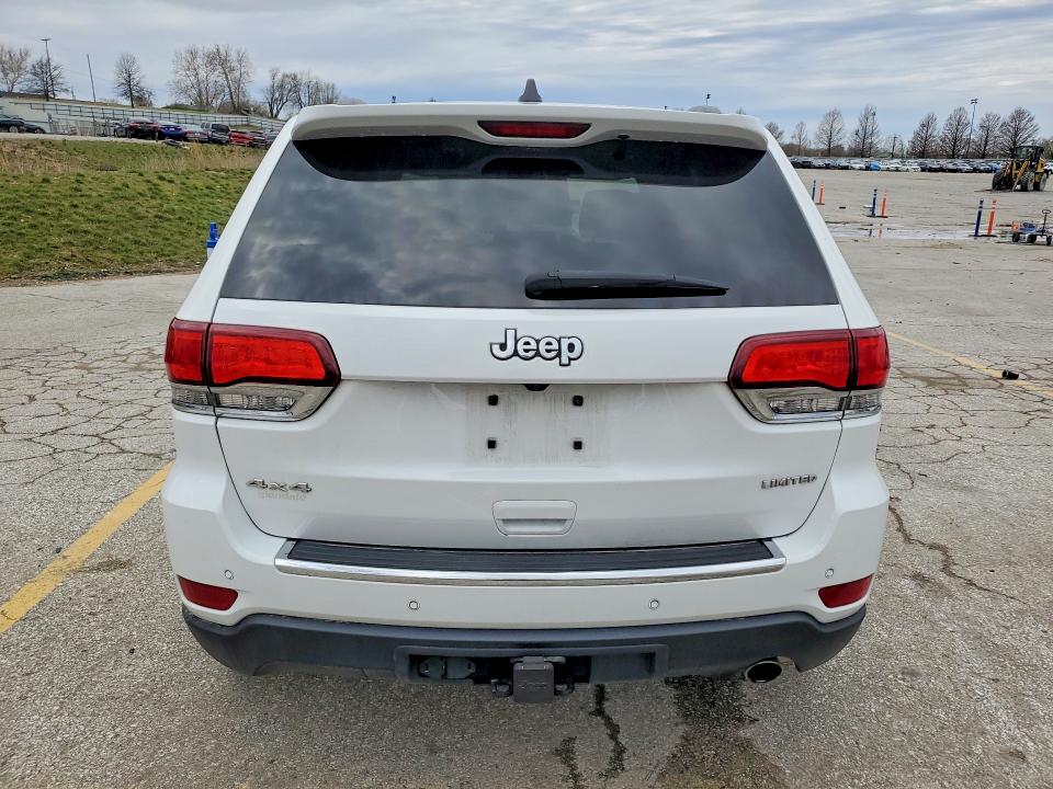 2022 Jeep Grand cherokee VIN 1C4RJFBG8NC121575 COPART salvage auction — MINOR DENT/SCRATCHES, MO - CERTIFICATE OF TITLE, sold $19,700 on 2026-07-09 (photo 6)