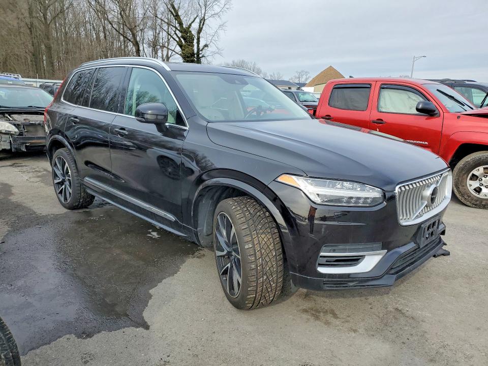 2021 Volvo Xc90 VIN YV4BR00K2M1693067 COPART salvage auction — MINOR DENT/SCRATCHES, Nj - Certificate Of Title (P), sold $14,000 on 2026-07-28 (photo 4)