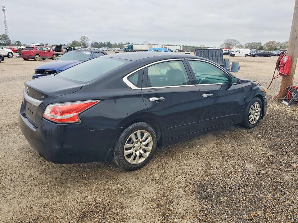 2015 Nissan Altima VIN 1N4AL3AP4FC472241 COPART salvage auction — FRONT END, AL - CERT OF TITLE-SALVAGE TITLE, sold $925 on 2026-07-02 (photo 3)