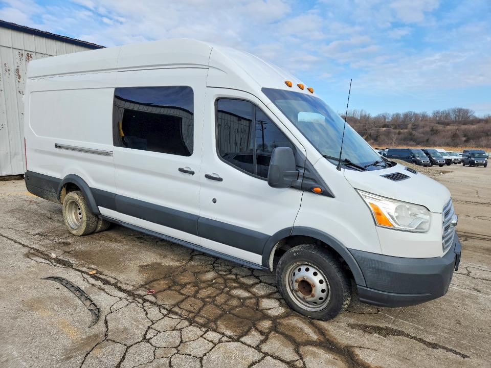 2017 Ford Transit VIN 1FTWS4XV9HKA09647 COPART salvage auction — MINOR DENT/SCRATCHES, Tx - Certificate Of Title, sold $6,700 on 2026-07-29 (photo 4)