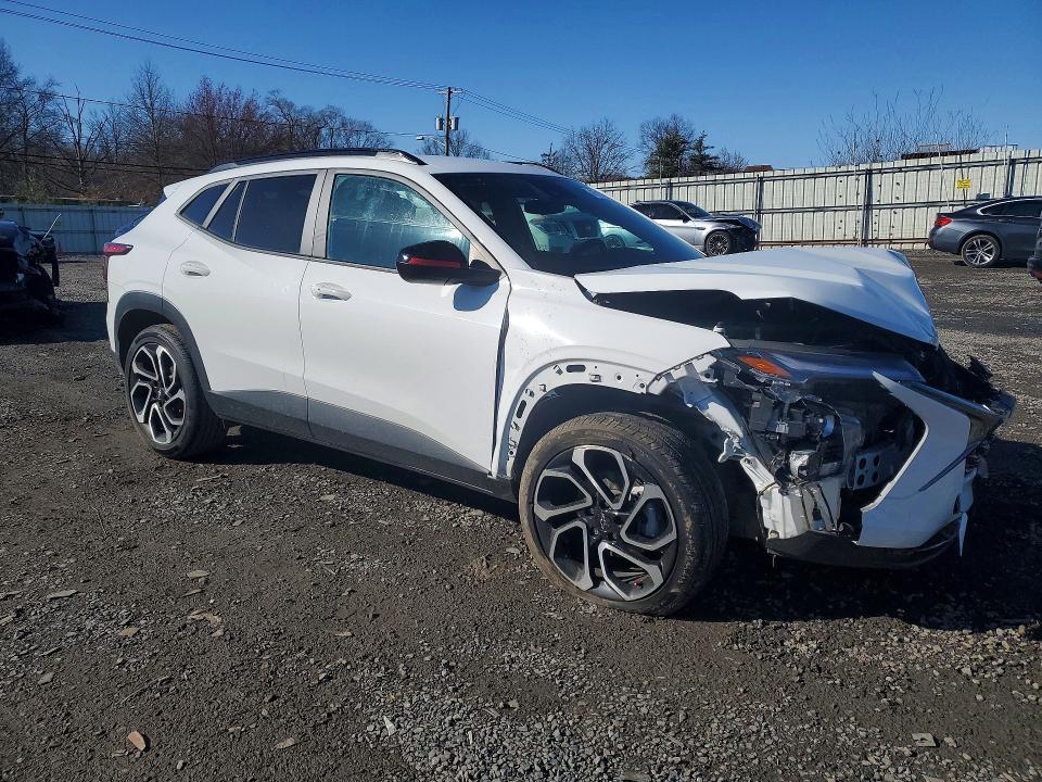 2025 Chevrolet Trax VIN KL77LJEP7SC028023 COPART salvage auction — FRONT END, Nj - Cert Of Title-Salvage, sold $375 on 2026-07-28 (photo 4)