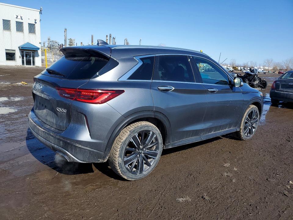 2022 Infiniti Qx50 VIN 3PCAJ5BB0NF106602 COPART salvage auction — SIDE, Qc - Gravement Accidente, sold $8,900 on 2026-07-07 (photo 3)