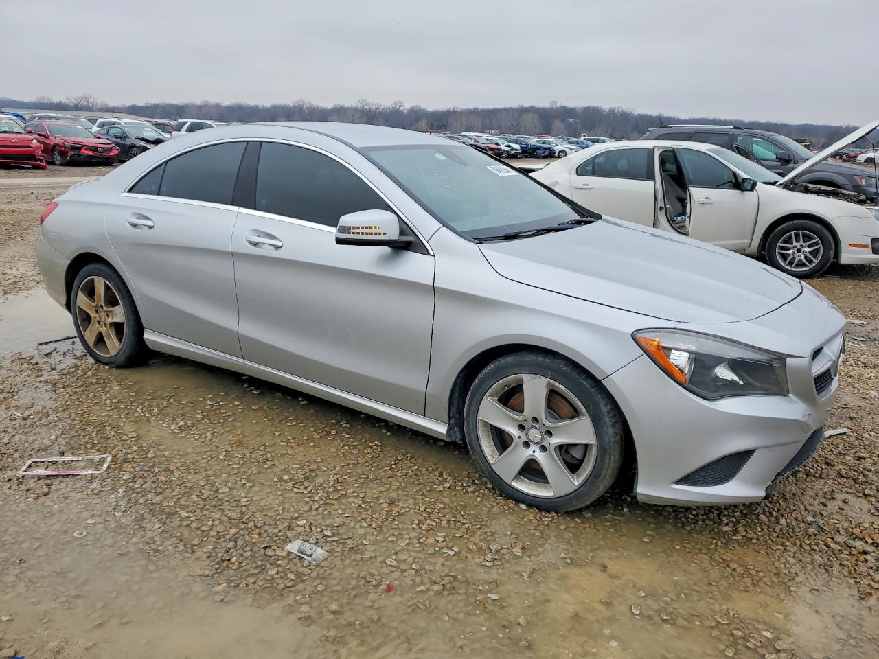 2015 Mercedes-Benz CLA-Class VIN WDDSJ4EB5FN200106 COPART salvage auction — Normal Wear, VA - CERTIFICATE OF TITLE, sold $2,600 on 2026-07-09 (photo 4)