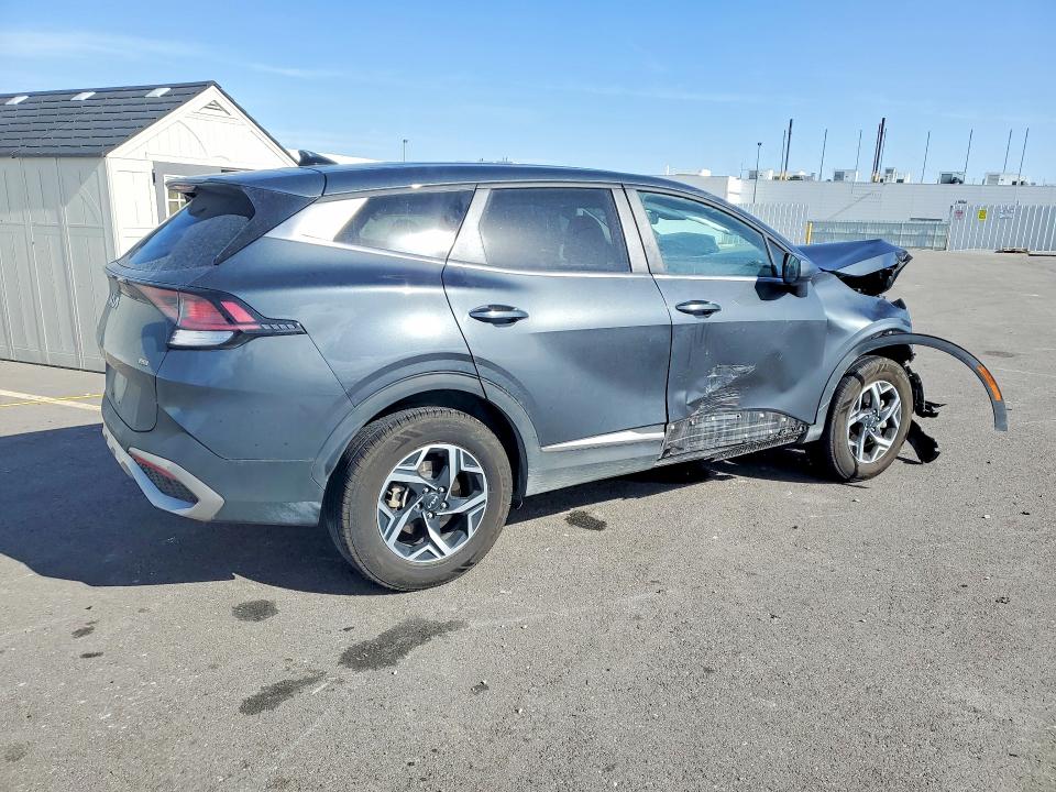 2023 Kia Sportage VIN KNDPUCAF8P7174598 COPART salvage auction — FRONT END, Ut - Salvage Certificate, sold $3,300 on 2026-07-31 (photo 3)