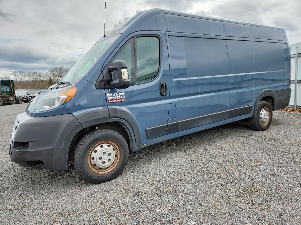 2020 Ram Promaster 3500 VIN 3C6URVJG2LE128954 COPART salvage auction — MINOR DENT/SCRATCHES, Ma - Certificate Of Title, sold $9,900 on 2026-07-29 (photo 1)