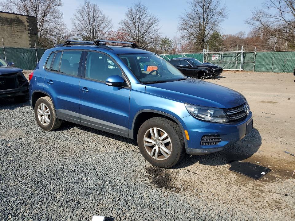 2017 Volkswagen Tiguan VIN WVGBV7AX2HW502060 COPART salvage auction — MECHANICAL, MD, sold $1,200 on 2026-07-14 (photo 4)