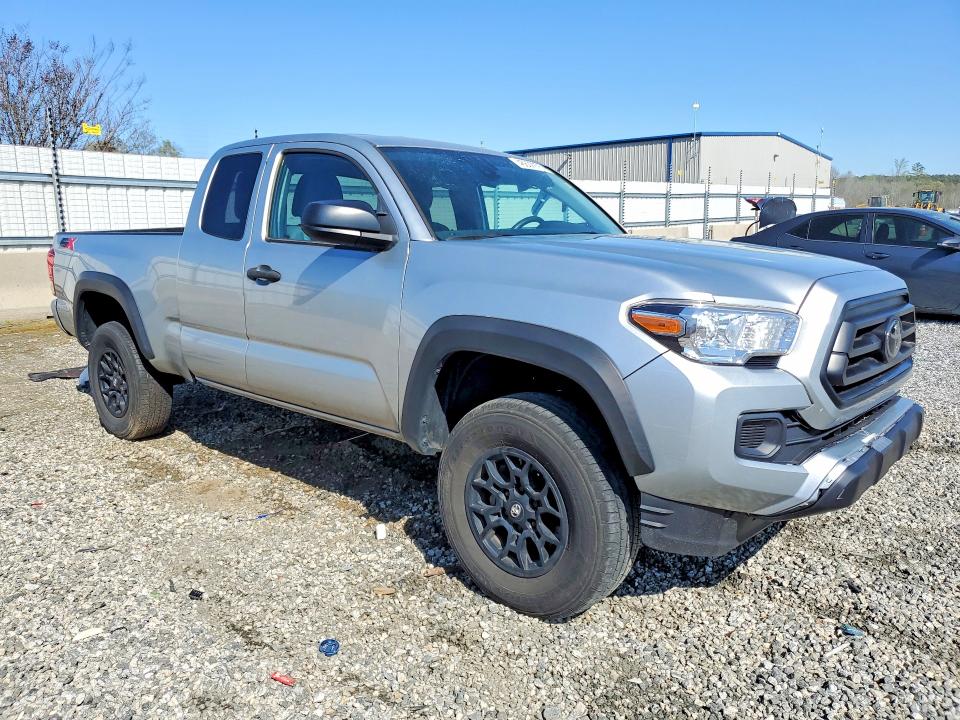 2022 Toyota Tacoma VIN 3TYRX5GN5NT059751 COPART salvage auction — SIDE, SC - CERT OF TITLE-SALVAGE, sold $9,500 on 2026-07-02 (photo 4)