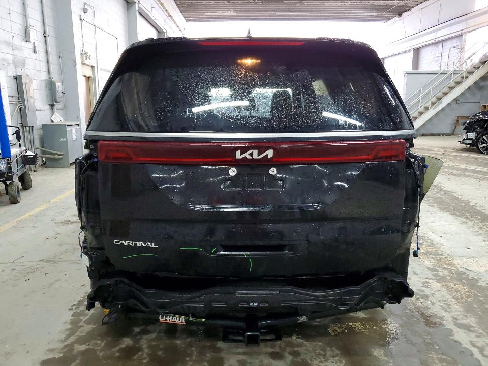 2024 Kia Carnival VIN KNDNE5H3XR6357604 COPART salvage auction — REAR END, Va - Cert Of Title - Salvage, sold $11,400 on 2026-07-08 (photo 6)