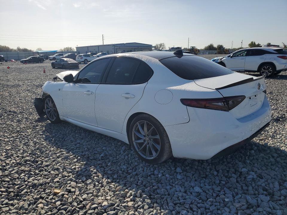 2024 Alfa romeo Giulia VIN ZARFAMBN4R7679997 COPART salvage auction — FRONT END, Fl - Certificate Of Destruction, sold $4,200 on 2026-07-26 (photo 2)