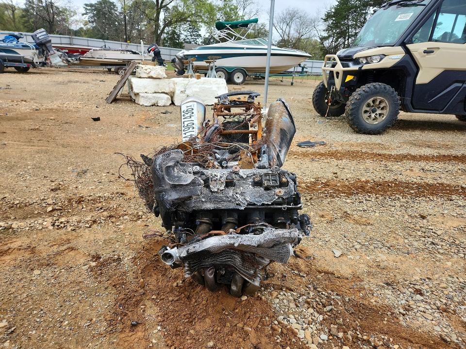 2024 Suzuki Other VIN JS1EJ11B9R7101058 COPART salvage auction — BURN, TX - NONREPAIRABLE TITLE, sold $10 on 2026-09-14 (photo 2)