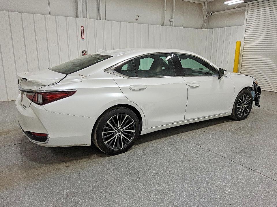 2024 Lexus ES VIN 58ADA1C19RU053878 COPART salvage auction — Front End, CA - CERTIFICATE OF TITLE, sold $17,700 on 2026-04-16 (photo 3)