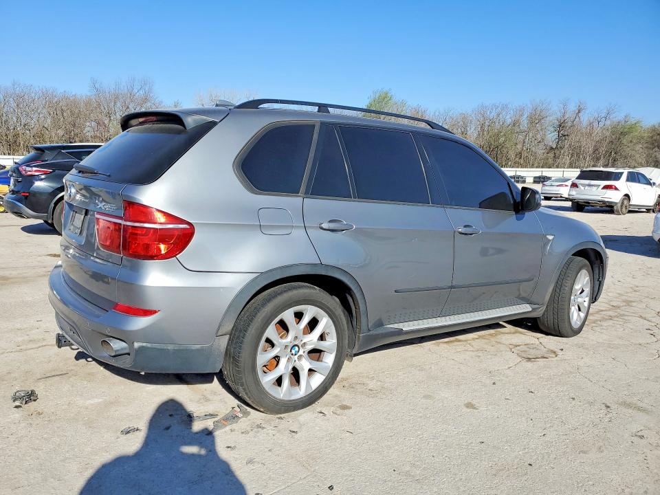 2012 BMW X5 VIN 5UXZV4C5XCL750398 COPART salvage auction — MECHANICAL, Wv - Certificate Of Title, sold $1,200 on 2026-07-09 (photo 3)