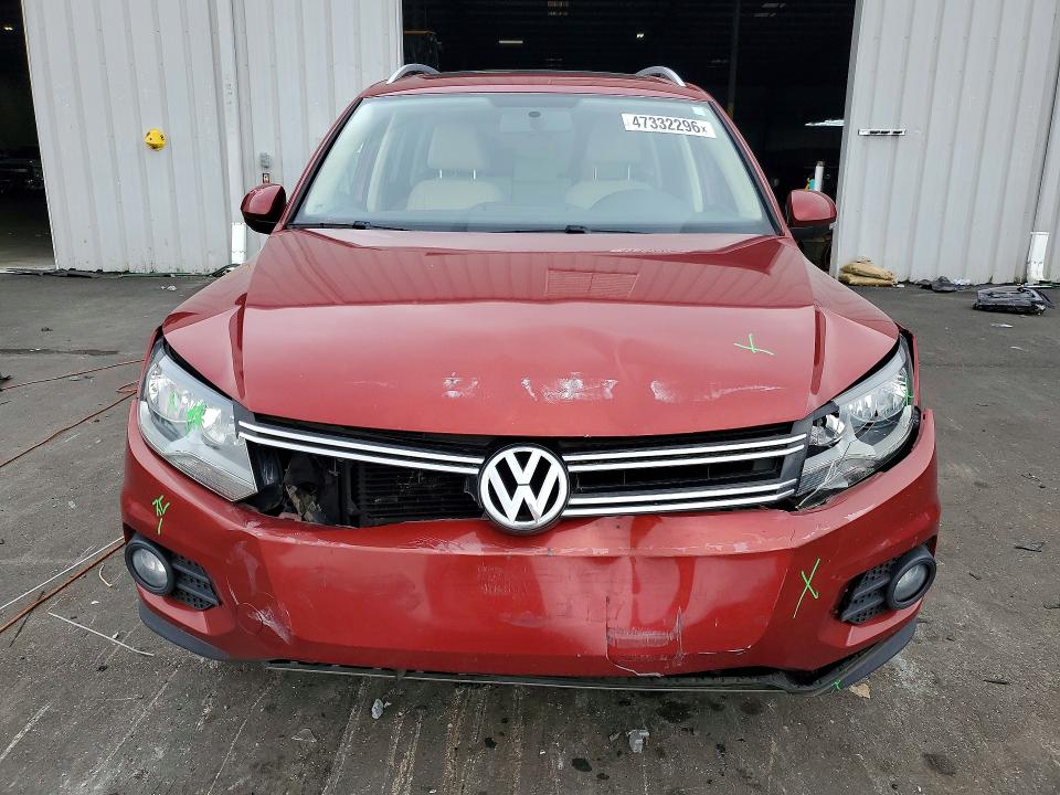 2015 Volkswagen Tiguan VIN WVGAV7AX5FW101689 COPART salvage auction — FRONT END, FL, sold $550 on 2026-07-27 (photo 5)