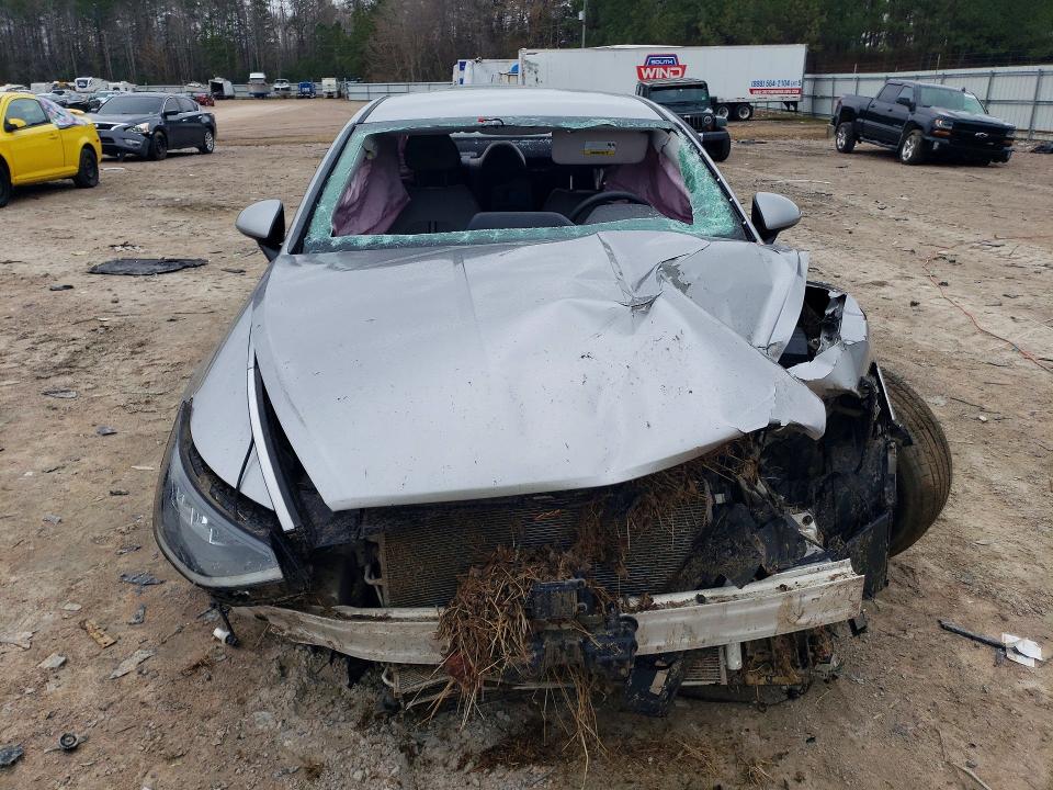 2021 Hyundai Sonata VIN 5NPEL4JA3MH069768 COPART salvage auction — ALL OVER, Id - Salvage Certificate Of Title, sold $925 on 2026-07-06 (photo 5)