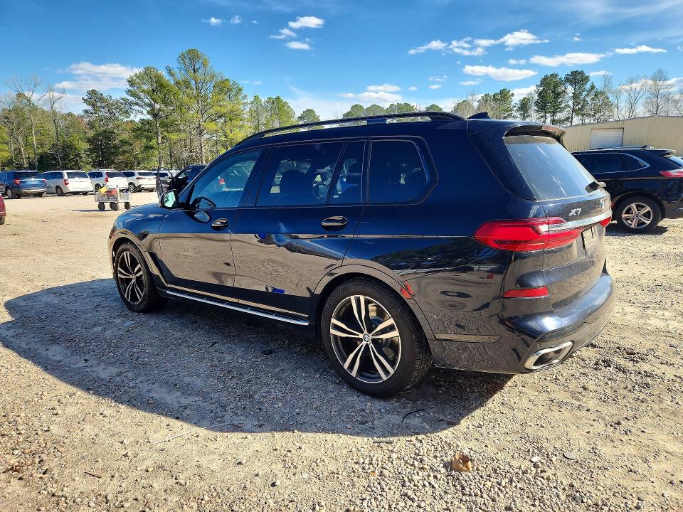 2021 BMW X7 VIN 5UXCW2C02M9E68124 COPART salvage auction — MINOR DENT/SCRATCHES, Nc - Salvage Certificate Of Title, sold $29,500 on 2026-07-10 (photo 2)