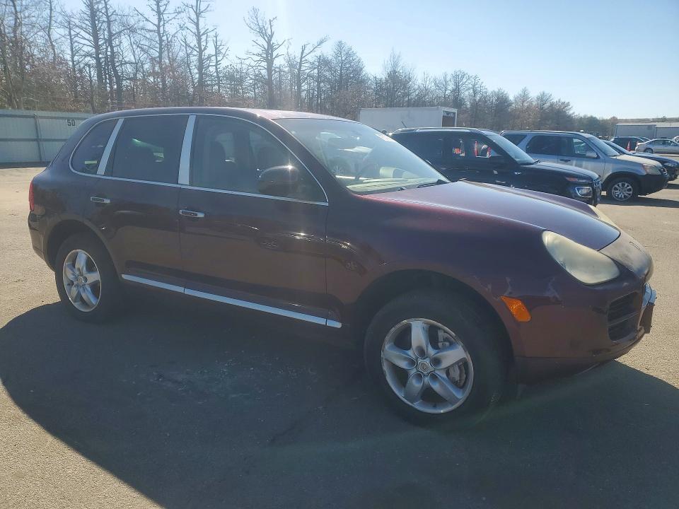 2006 Porsche Cayenne VIN WP1AB29P56LA63174 COPART salvage auction — MINOR DENT/SCRATCHES, Ny - Cert Of Title W/Unsatisfd Lien, sold $800 on 2026-08-10 (photo 4)
