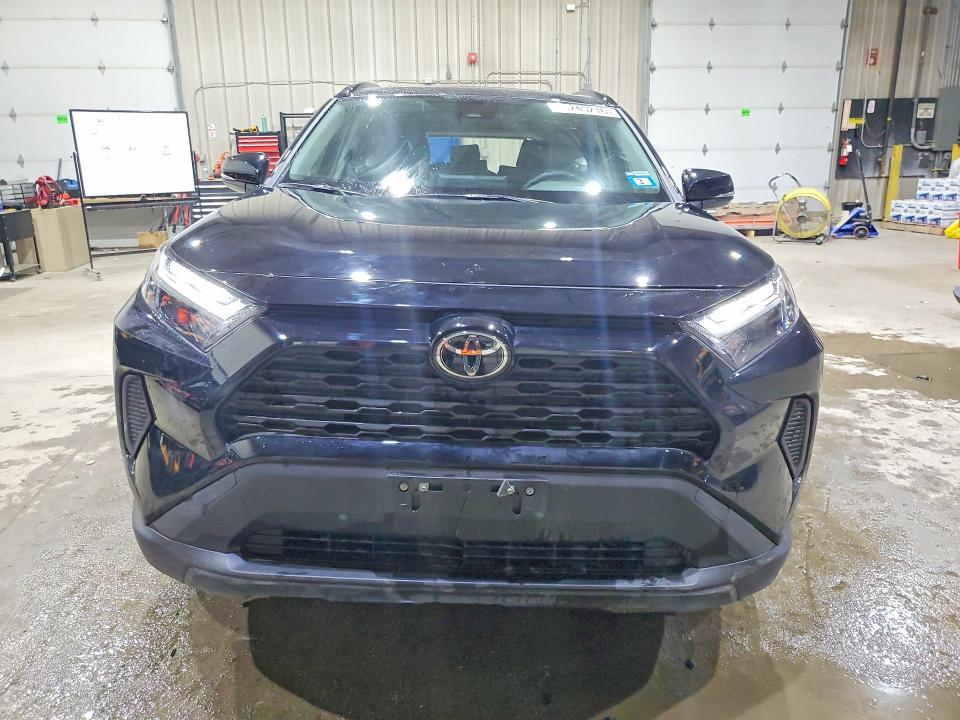 2025 Toyota Rav 4 VIN JTMRWRFV6SJ072959 COPART salvage auction — REAR END, Nh - Cert Of Title-Salvage, sold $4,250 on 2026-07-28 (photo 5)