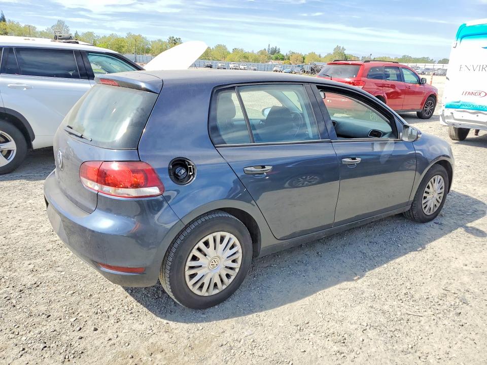 2013 Volkswagen Golf VIN WVWDB7AJ2DW097085 COPART salvage auction — MINOR DENT/SCRATCHES, Ca - Dis/Dlr/Exp Only Clean Title, sold $275 on 2026-07-09 (photo 3)