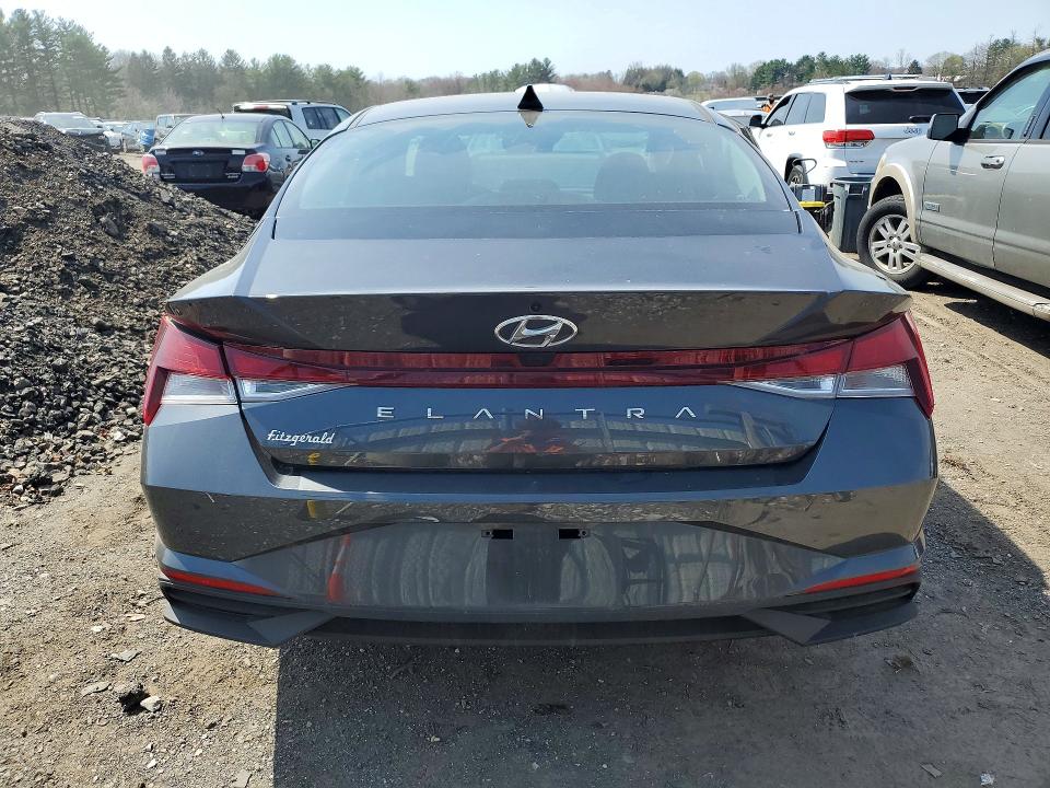 2021 Hyundai Elantra VIN 5NPLM4AGXMH008555 COPART salvage auction — SIDE, Md - Cert Of Salvage > 75% Damage, sold $2,700 on 2026-07-06 (photo 6)