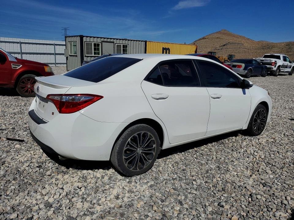 2015 Toyota Corolla VIN 5YFBURHE9FP231379 COPART salvage auction — SIDE, Nv - Salvage Title, sold $150 on 2026-07-27 (photo 3)