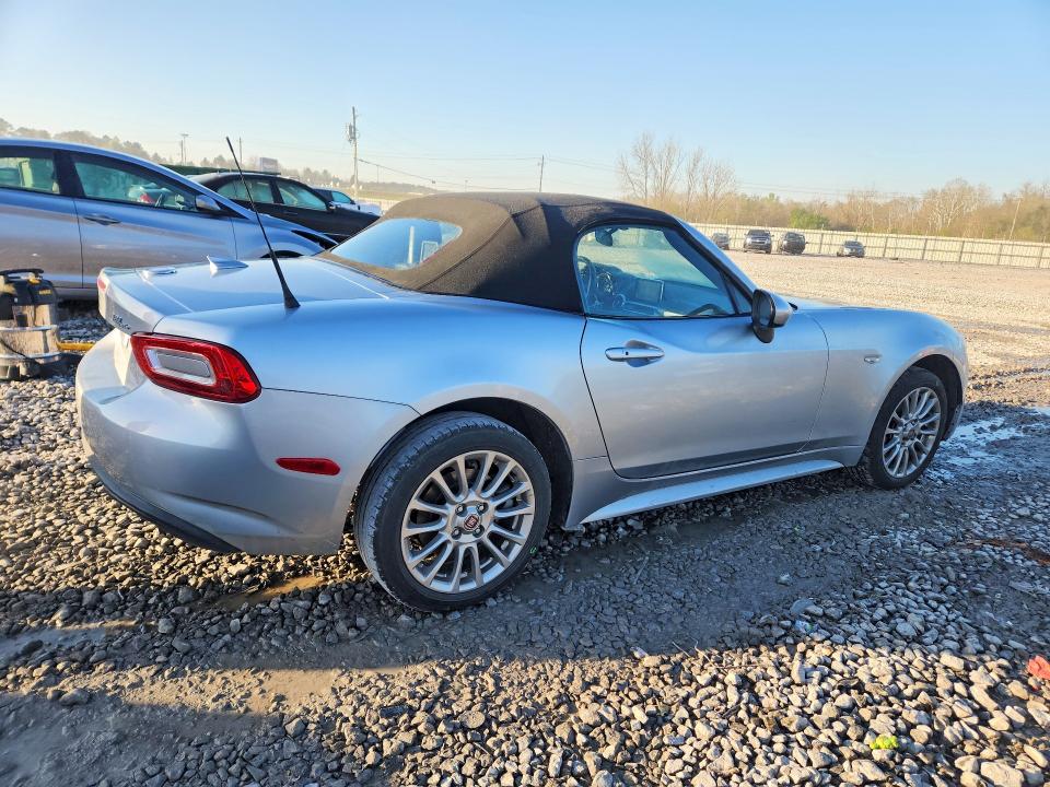 2018 Fiat 124 spider VIN JC1NFAEK8J0137948 COPART salvage auction — FRONT END, Al - Cert Of Title-Salvage Title, sold $3,650 on 2026-07-28 (photo 3)