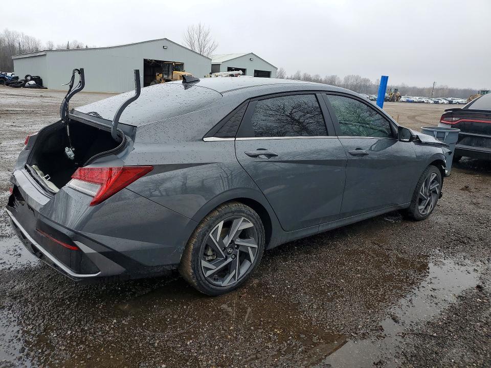 2025 Hyundai Elantra VIN KMHLN4DJXSU122770 COPART salvage auction — REAR END, Salvage Title, sold $6,600 on 2026-07-14 (photo 3)