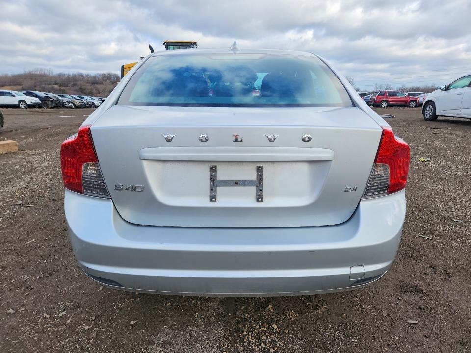 2010 Volvo S40 VIN YV1382MS9A2494436 COPART salvage auction — FRONT END, IN - CERTIFICATE OF TITLE, sold $375 on 2026-08-07 (photo 6)