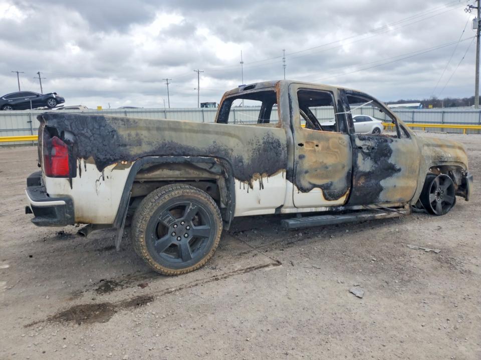 2018 Gmc SIERRA VIN 1GTV2LEC4JZ201823 COPART salvage auction — BURN, KY - BILL OF SALE/PART ONLY/NO TITL, sold $250 on 2026-07-22 (photo 3)