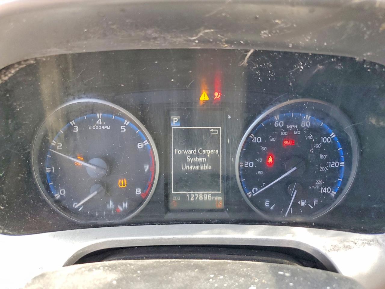 2018 Toyota RAV4 VIN JTMZFREV4JJ729595 COPART salvage auction — All Over, TX - CERTIFICATE OF TITLE, sold $5,600 on 2026-07-08 (photo 9)