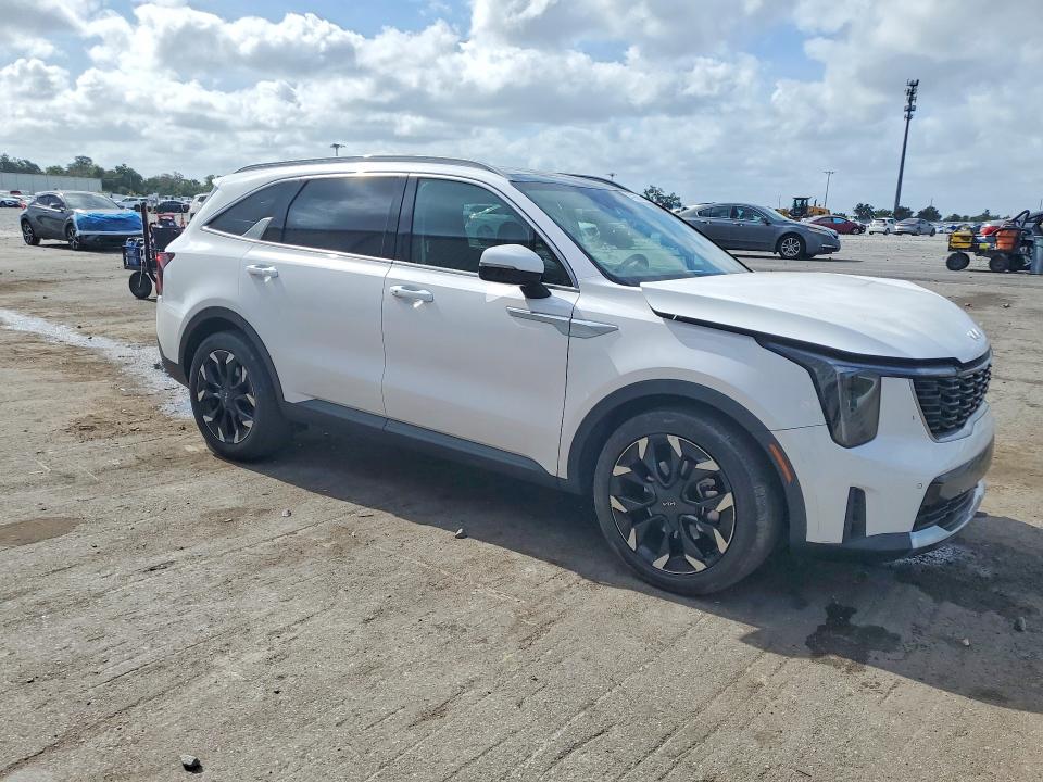 2025 Kia Sorento VIN 5XYRH4JF8SG354579 COPART salvage auction — FRONT END, FL - CERTIFICATE OF DESTRUCTION, sold $13,800 on 2026-07-13 (photo 4)