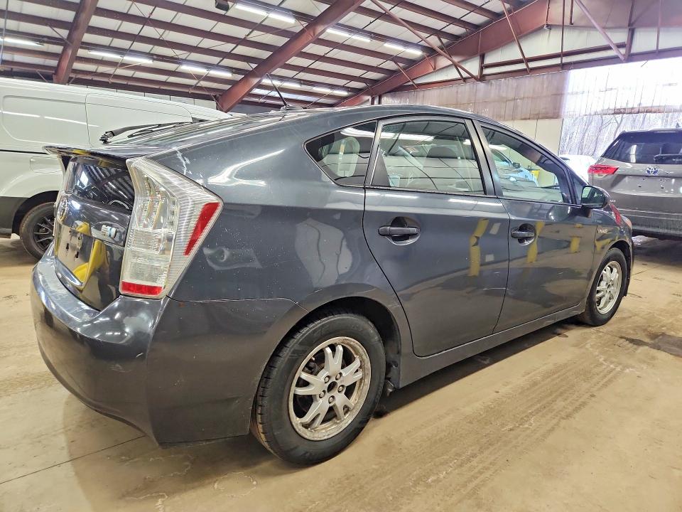2010 Toyota Prius VIN JTDKN3DU0A0222824 COPART salvage auction — MINOR DENT/SCRATCHES, Ma - Certificate Of Title (P), sold $1,800 on 2026-07-30 (photo 3)